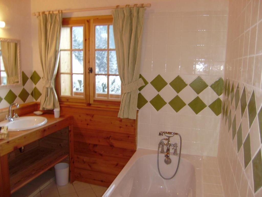 Altitude 1057 Chalet