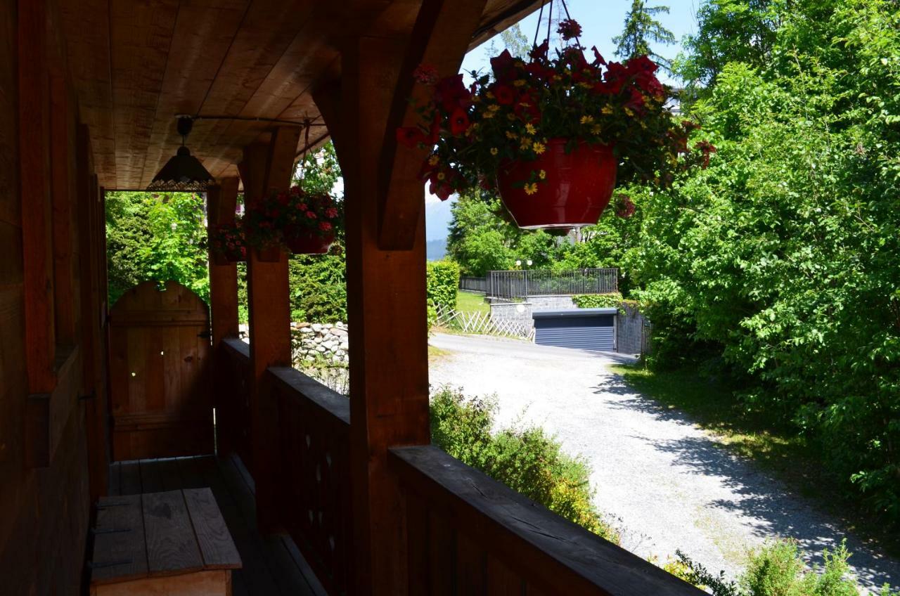 Chalet Altitude 1057